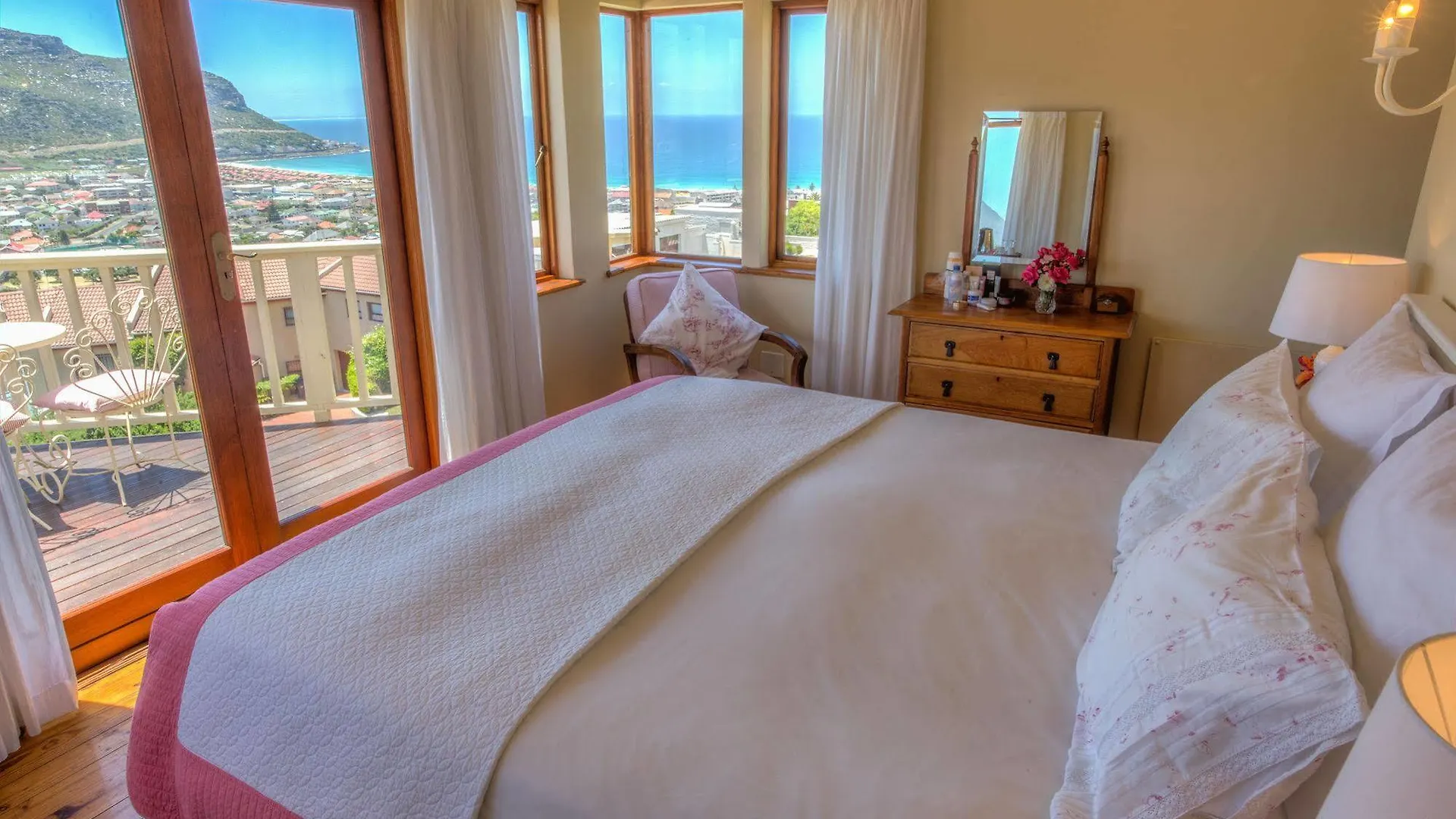 Tranquility Guest House Kapstadt 4*,